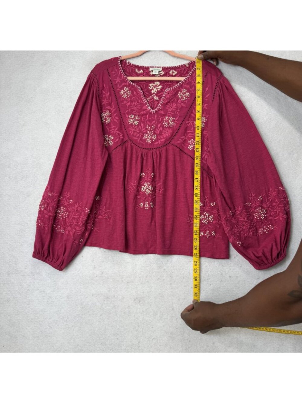 Sundance Blouse Womens XXL Red Embroidered V Neck Balloon Sleeve Tunic Top - Picture 3 of 8